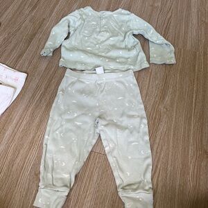 Carter's Baby Pajama Set in Light Green